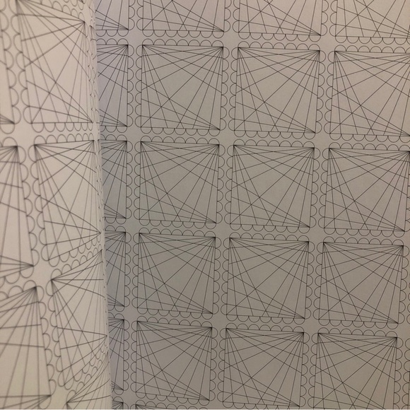 Soothing Patterns Calming Art Work to Help You Unwind and Relax 2015 Paperback - Picture 10 of 11